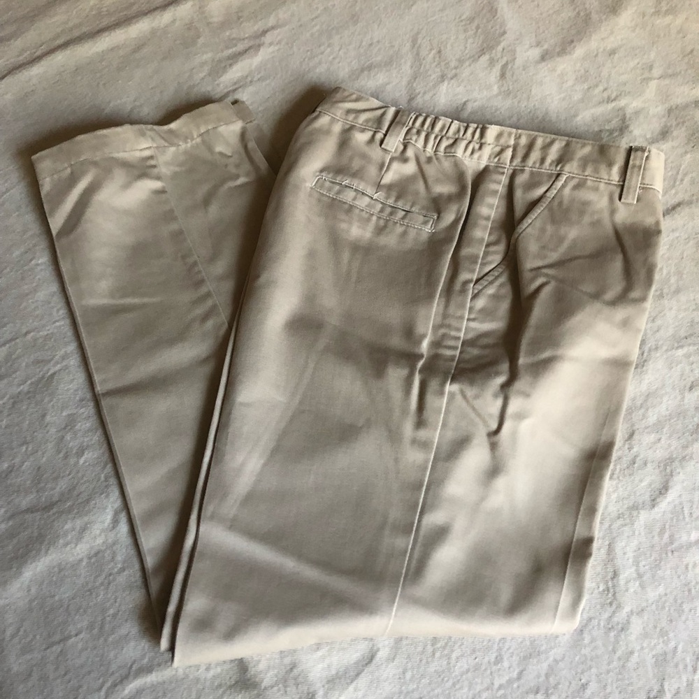 Cabin Creek Women’s khaki pants size 10P